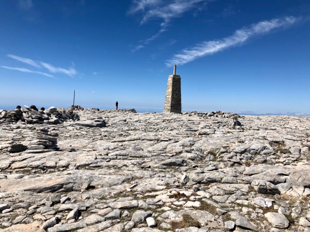 3E7752F8-6452-4106-90B9-49F225128B95